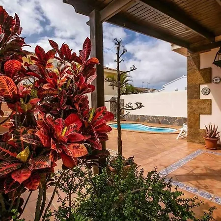 With Private Pool In Playa * Коральео