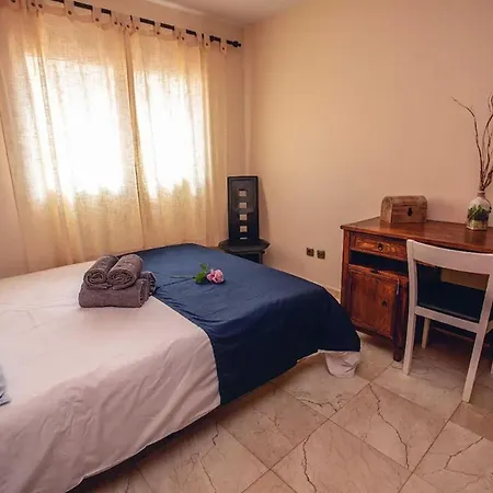 Villa In Near Playa De Palomitas *