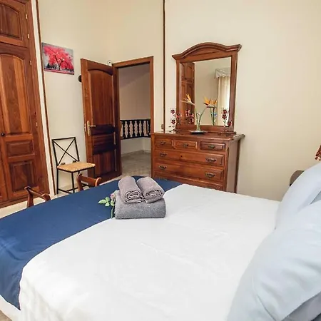 Villa In Near Playa De Palomitas