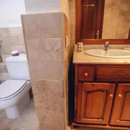 In Near Playa De Palomitas Villa