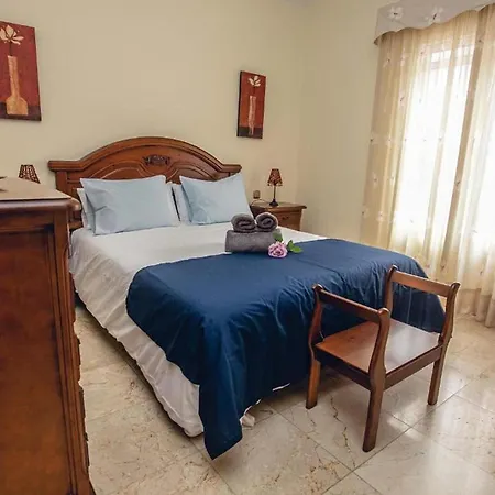 In Near Playa De Palomitas Villa