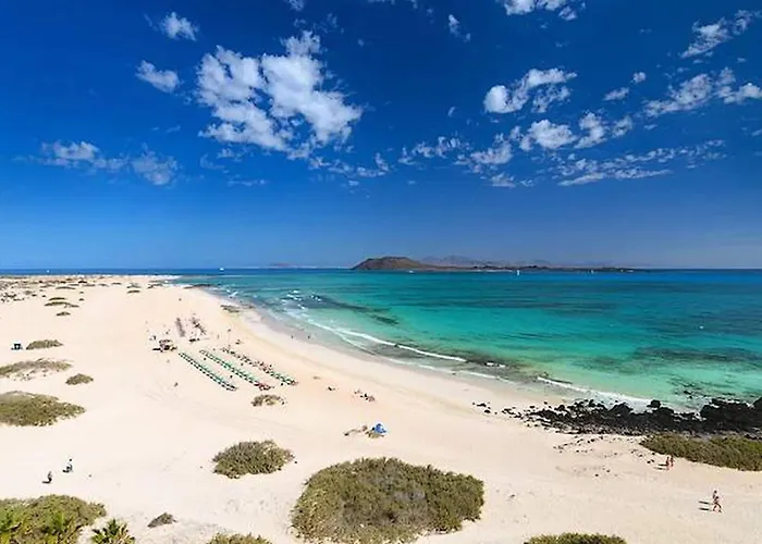 In Near Playa De Palomitas Villa *